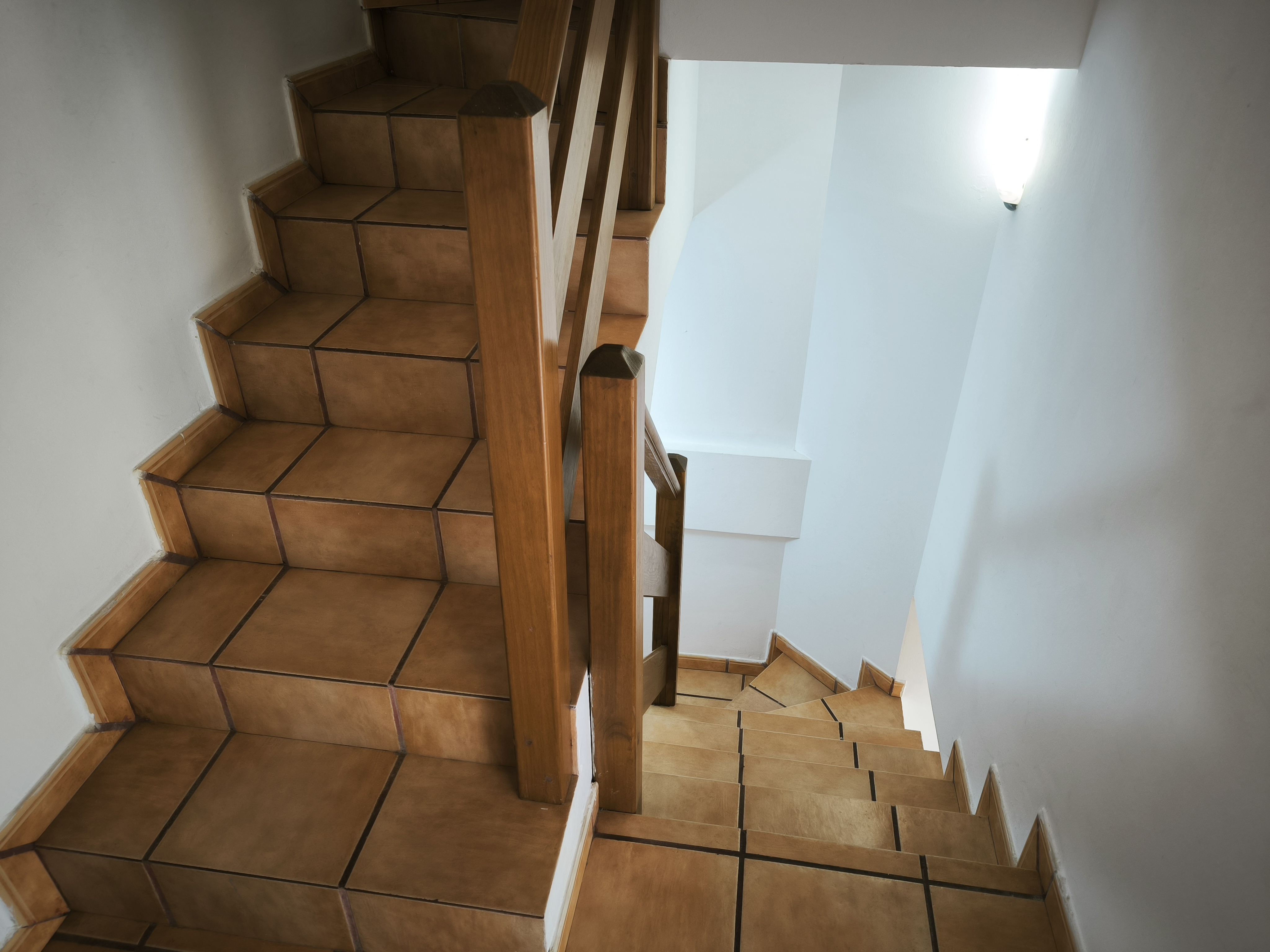 Stairs to 1st floor